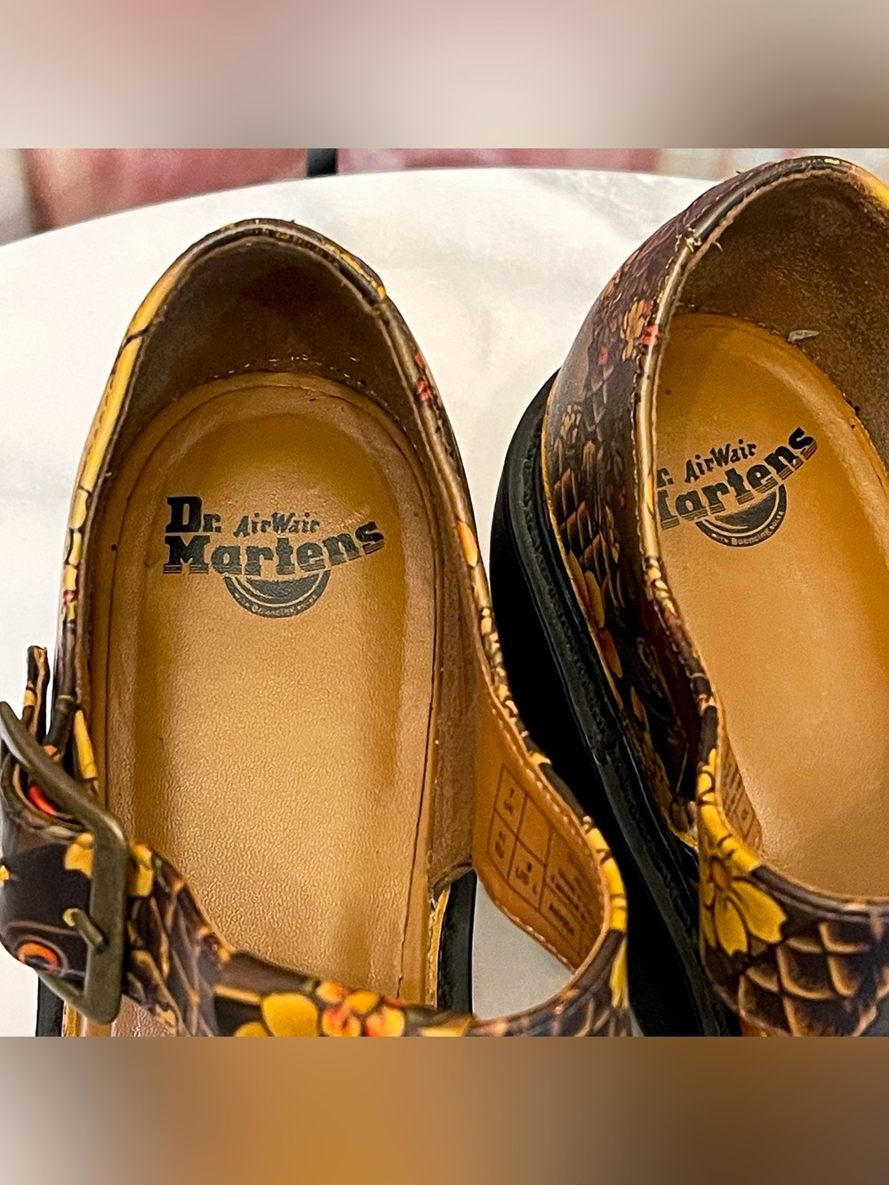 Dr. Martens Adaya Evisu Wagara Tattoo Sandals Tan Size 9 EUC - Picture 6 of 13